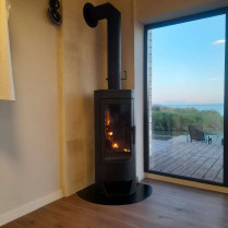 Монтаж печи Nera N с крашенным дымоходом "Вулкан"